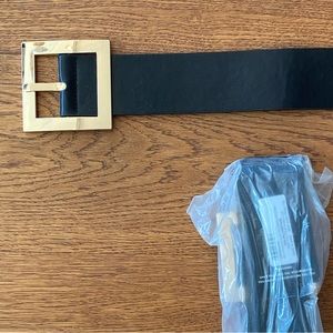 PRETTY LITTLE THINGS- Black Patent Leather Gold Buckle Belt